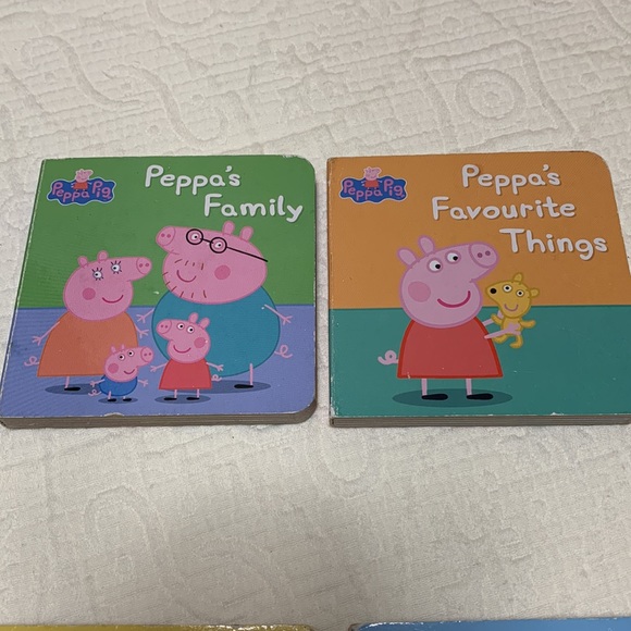 Peppa Pig Tiny Board Book 6-Pack - Picture 4 of 10